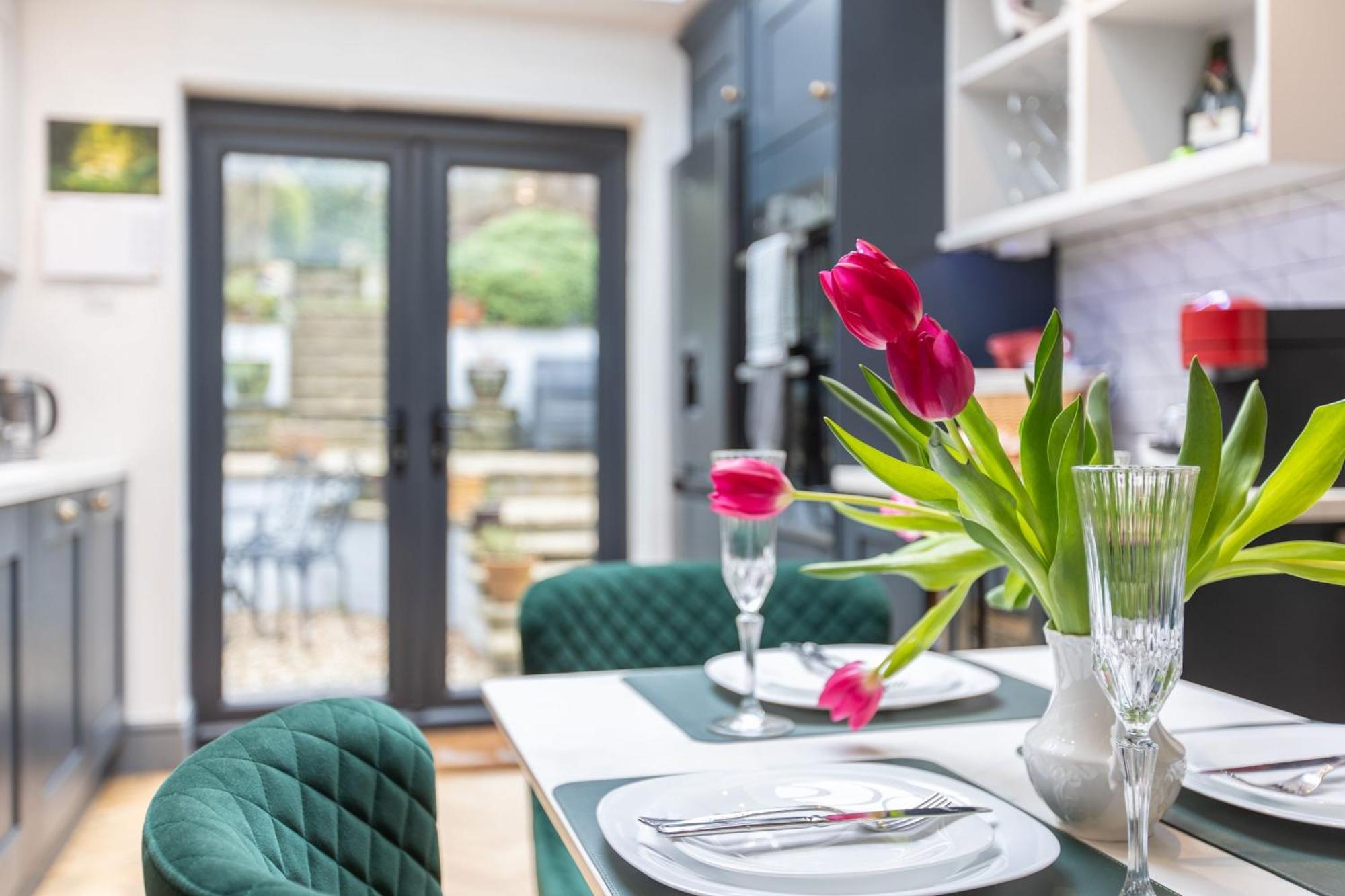 Stone Cottage In Picturesque North Yorkshire Village - Bull Dog Cottage Ampleforth المظهر الخارجي الصورة